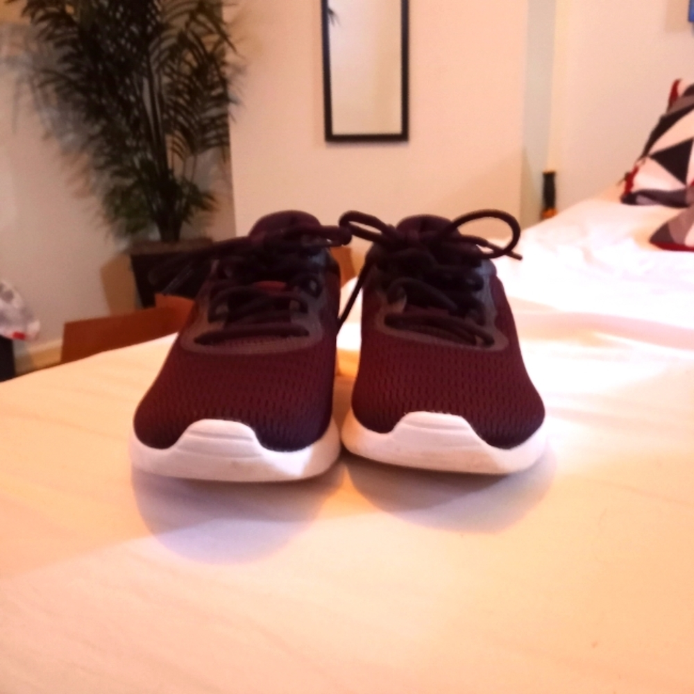 Women brown nike shoes 8 ,39